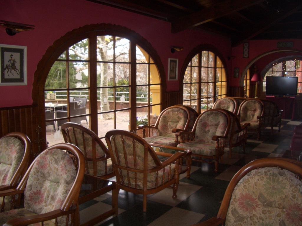 Hostal De La Gloria Viladrau Buitenkant foto