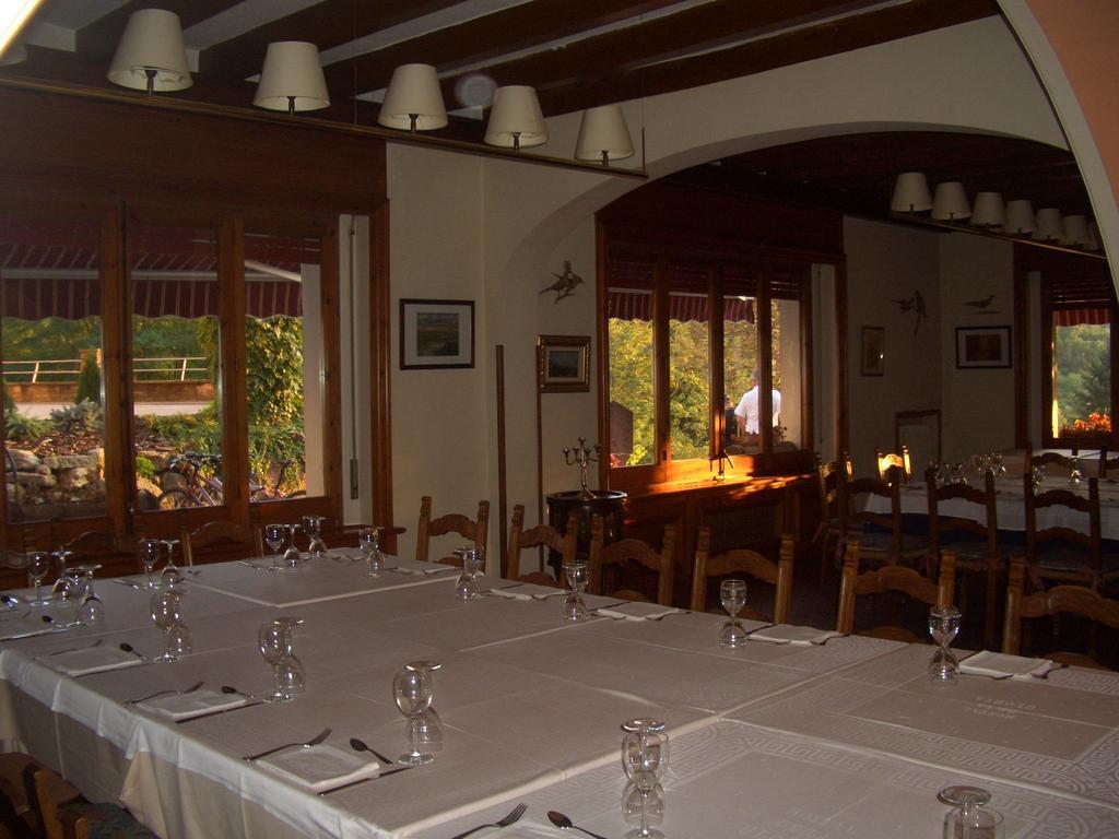 Hostal De La Gloria Viladrau Buitenkant foto