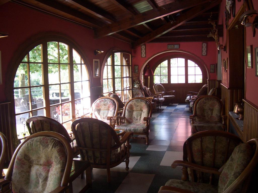Hostal De La Gloria Viladrau Buitenkant foto
