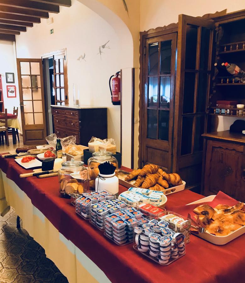 Hostal De La Gloria Viladrau Buitenkant foto