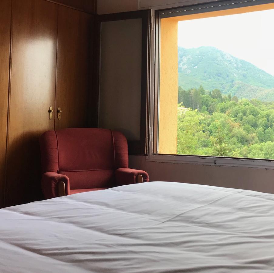 Hostal De La Gloria Viladrau Buitenkant foto