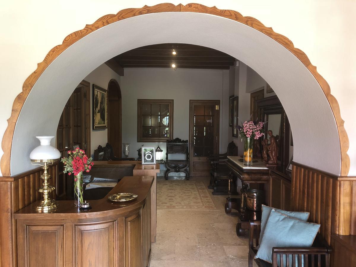 Hostal De La Gloria Viladrau Buitenkant foto