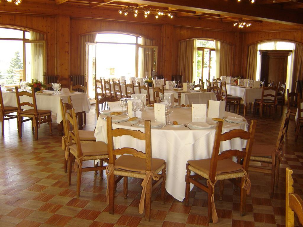 Hostal De La Gloria Viladrau Buitenkant foto