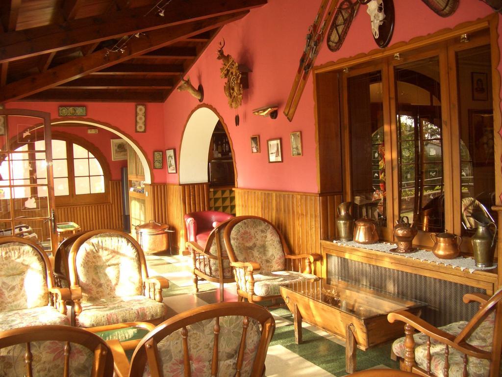 Hostal De La Gloria Viladrau Buitenkant foto